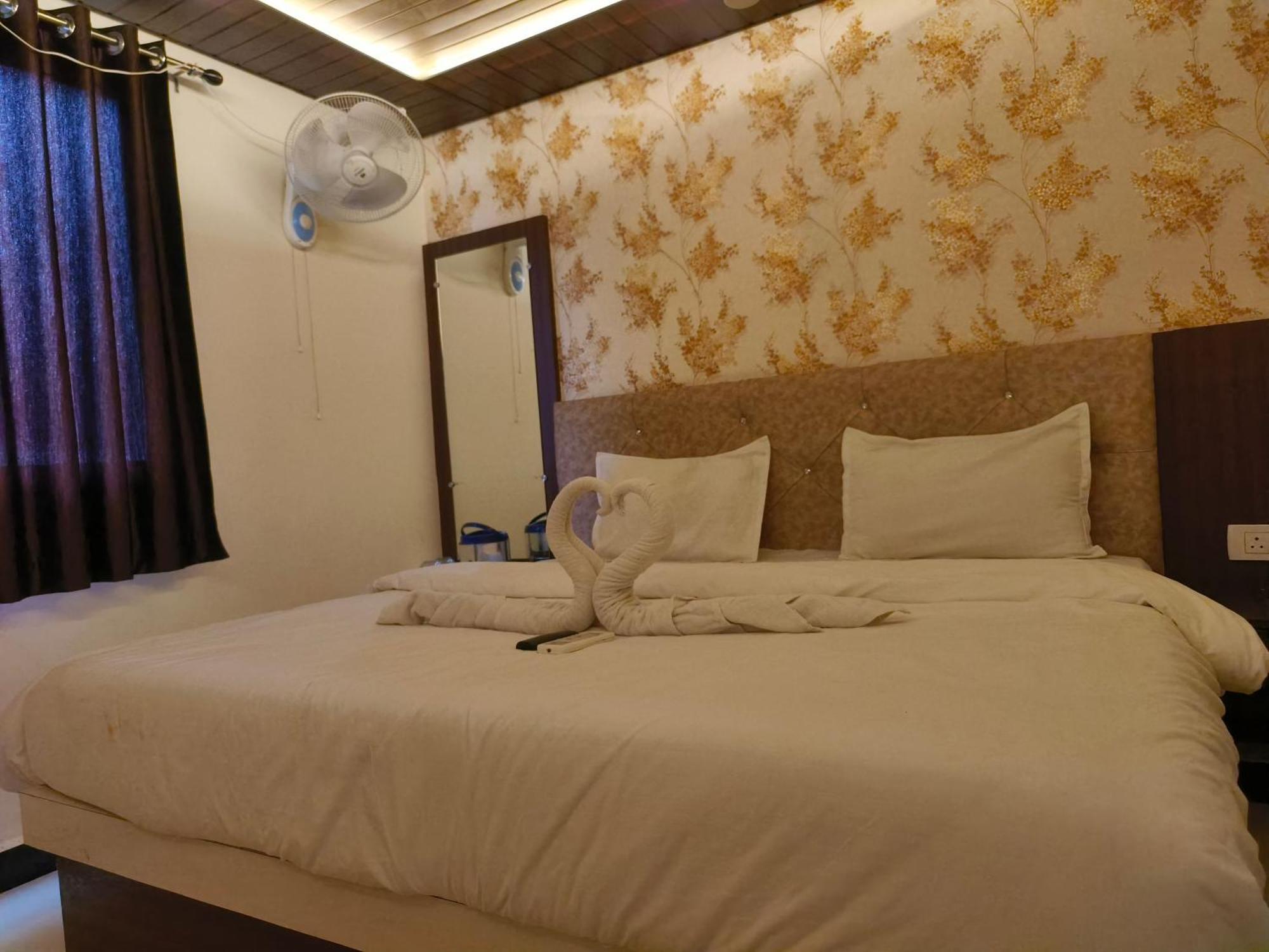 Hotel Jain Shree Удджайн Экстерьер фото